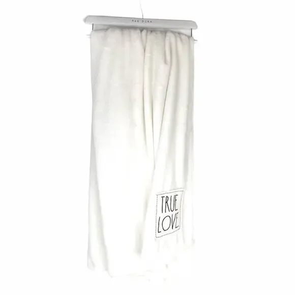 Rae Dunn True Love Throw Blanket, White, 50 x 60 - Picture 4 of 7